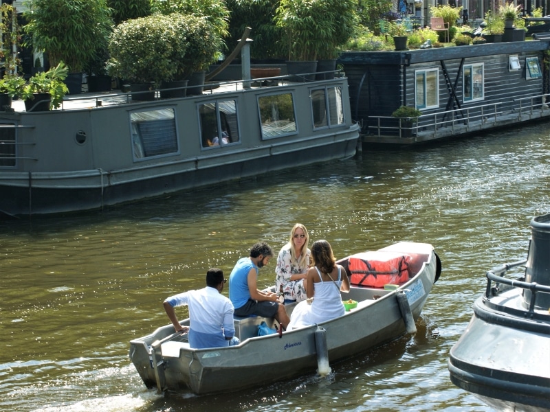 Rent a boat in Amsterdam on the canal