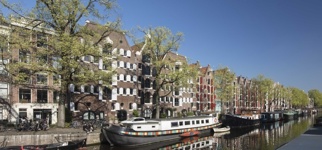 Most beautiful canal Amsterdam Brouwersgracht The most beautiful canal of Amsterdam is Brouwersgracht