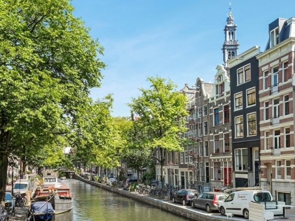 Jordaan canal tour